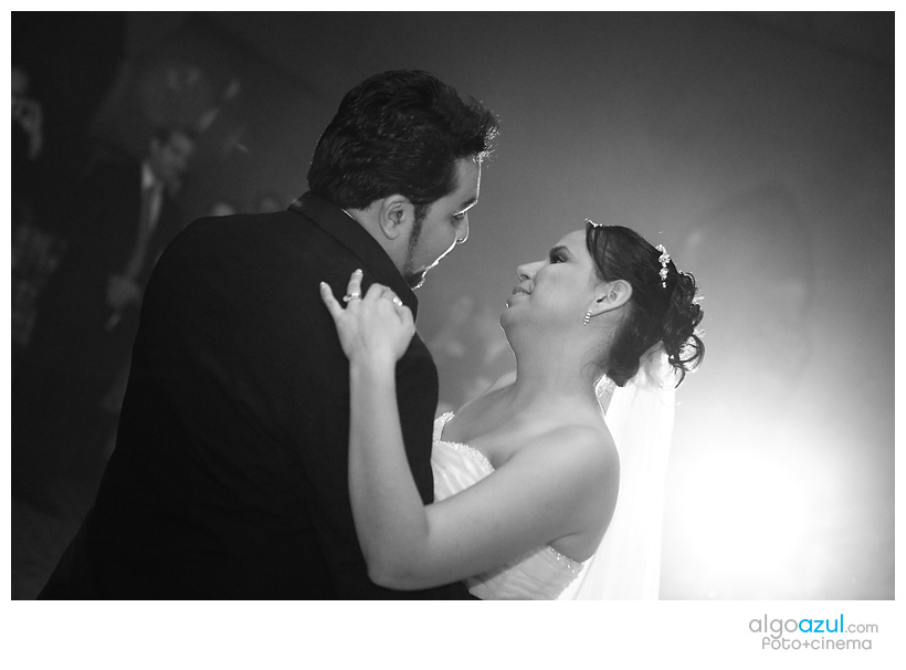 Zabahj + Oto, La Boda